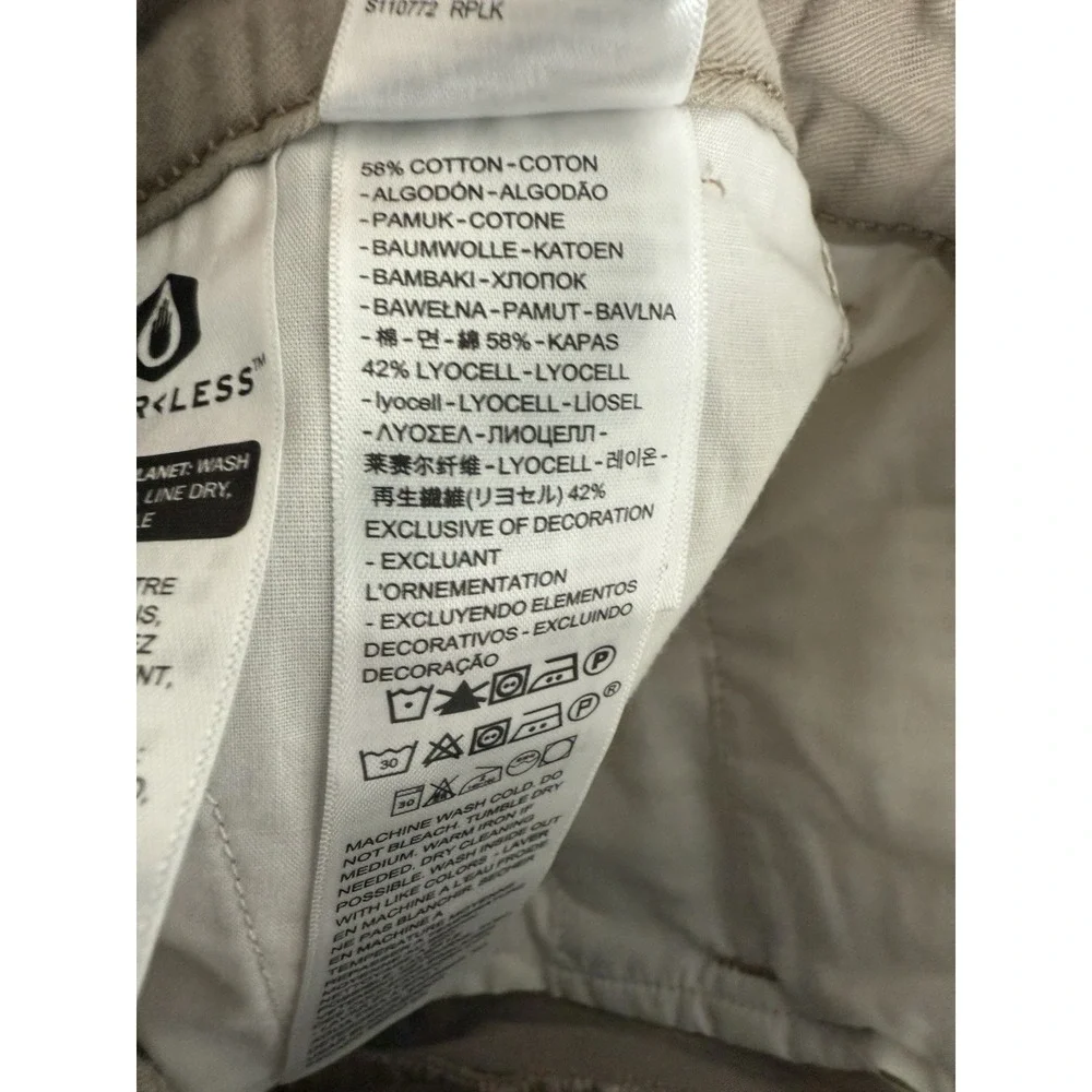 Levi's Premium Pants Men's 25x30 Tan Chino‎ NWT